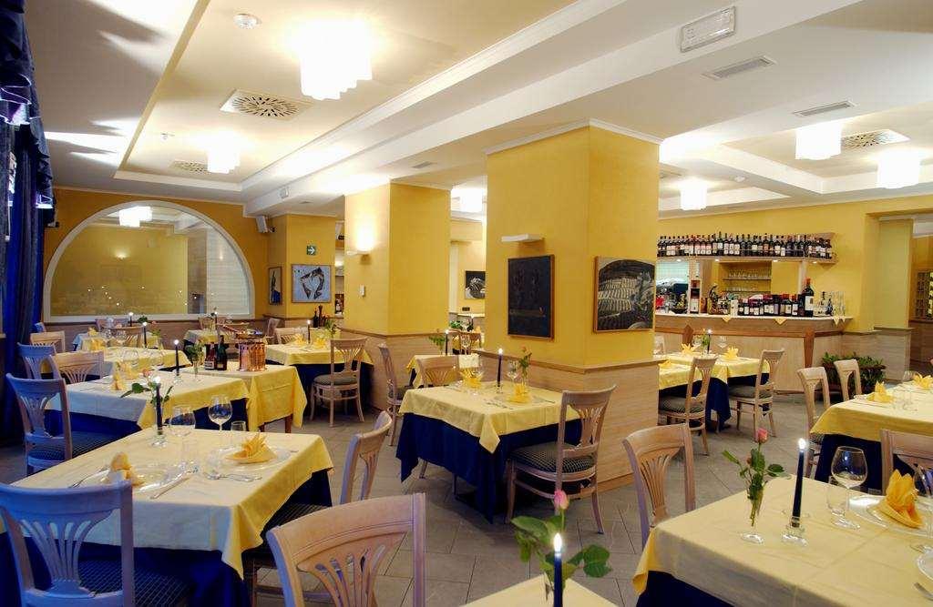 Hotel Bernina Tirano Restaurant billede